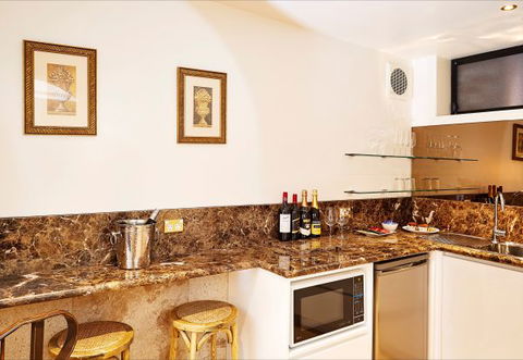 The Suites, Villa Belgravia - Dalby Accommodation 3