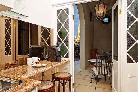 The Suites, Villa Belgravia - Dalby Accommodation 7