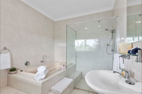 The Country House At Hunchy Luxury Bed And Breakfast Accommodation - Dalby Accommodation 3