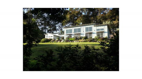 Tilba Coastal Retreat - Dalby Accommodation 1