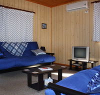 Toshas Place - Dalby Accommodation