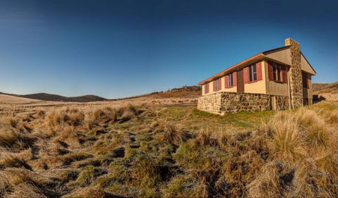 Wolgal Hut - Dalby Accommodation 0