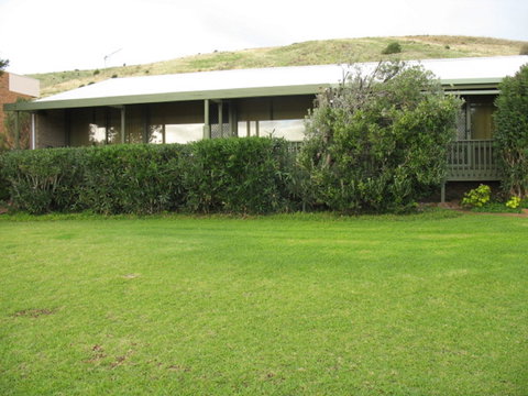 100 Gold Coast Drive, Carrickalinga - Dalby Accommodation 0