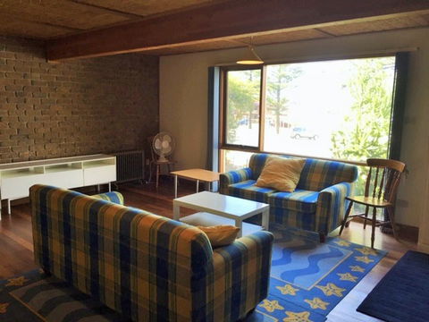 1/3 Strangways - Dalby Accommodation 2