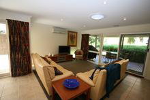 Sea Wise Peninsula Holiday Accommodation - Dalby Accommodation 2