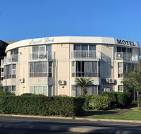 Beach Park Motel - Dalby Accommodation