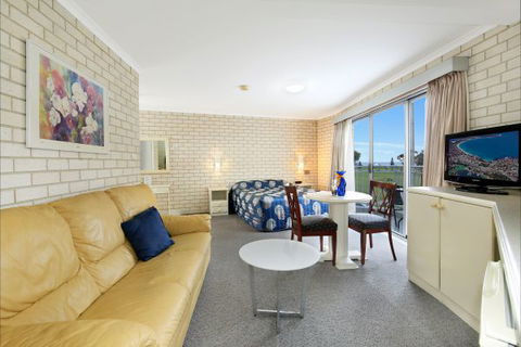 Beach Park Motel - Dalby Accommodation 4