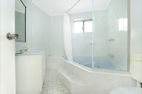 Beach Park Motel - Dalby Accommodation 5