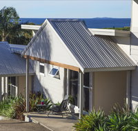 Blue Pacific Holiday Units - Dalby Accommodation