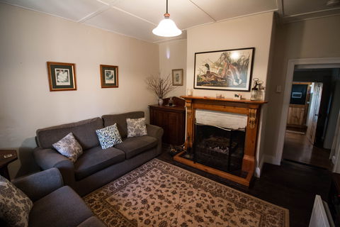 Brickendon Estate - Dalby Accommodation 6