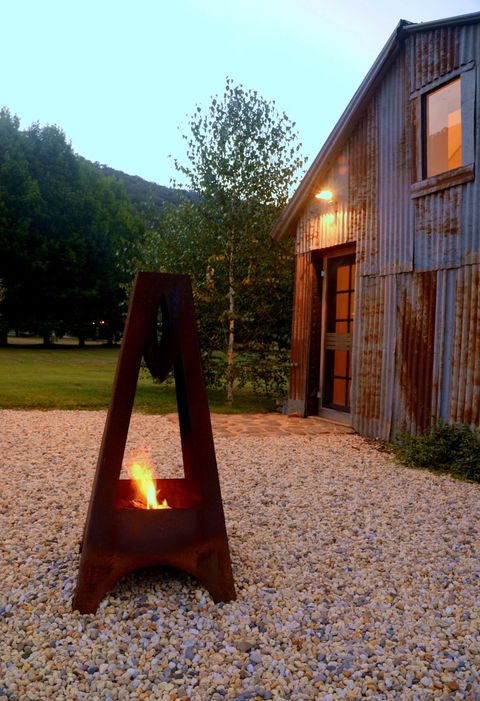 Burrow & Nest - Dalby Accommodation 0