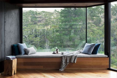 Clifftop At Hepburn - Dalby Accommodation 4