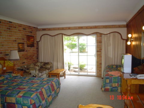 Coachmans Rest Motor Lodge - Dalby Accommodation 6