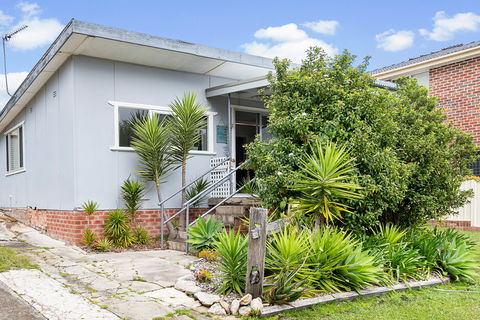 Getaway Shack Jervis Bay - Dalby Accommodation 0