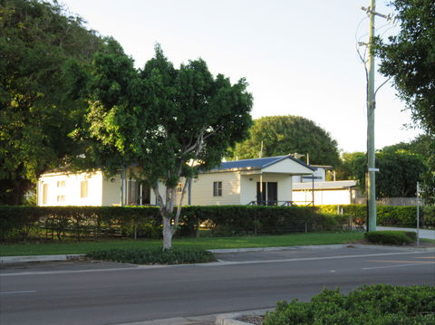Harbour Lights Tourist Park - Dalby Accommodation 2