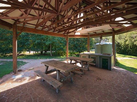 Hobart Beach Campground - Dalby Accommodation 2