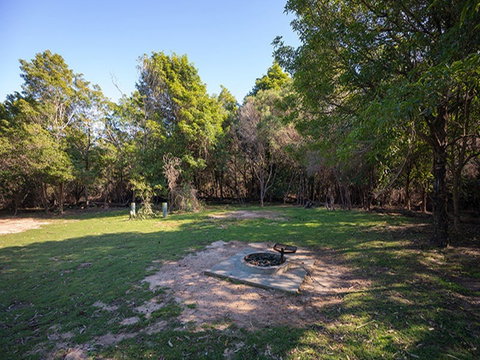 Hobart Beach Campground - Dalby Accommodation 5