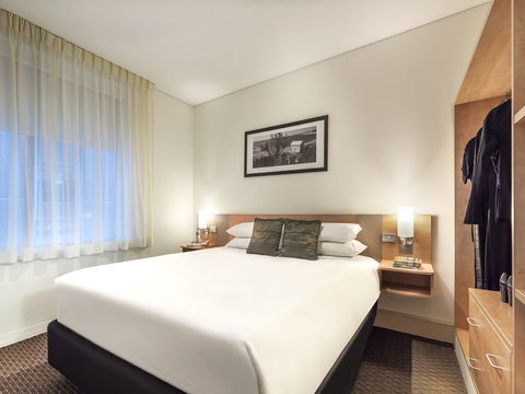 Ibis Melbourne Hotel & Apartments - Dalby Accommodation 5