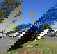 Browns Caravan Park - Dalby Accommodation