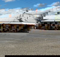 Royal Hotel Dalton - Dalby Accommodation