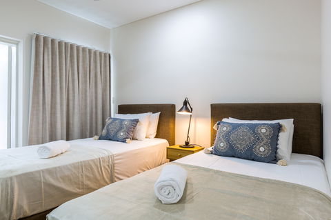 Ishtar Apartments - Dalby Accommodation 1