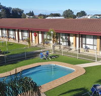 Lacepede Bay Motel  Restaurant - Dalby Accommodation