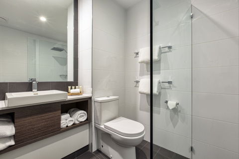 Mercure Sunshine Coast Kawana Waters - Dalby Accommodation 6