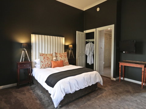 One Paddock Currency Creek Winery - Dalby Accommodation 1