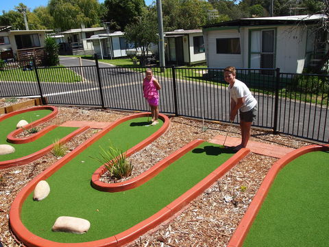 Pleasurelea Tourist Resort - Dalby Accommodation 0