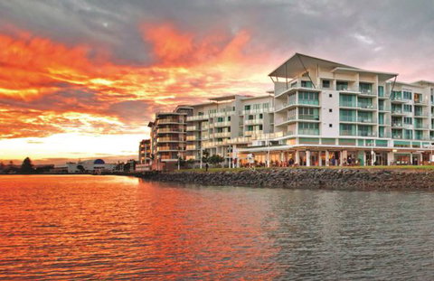 Ramada Hotel And Suites Ballina Byron - Dalby Accommodation 0
