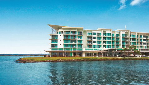 Ramada Hotel And Suites Ballina Byron - Dalby Accommodation 2