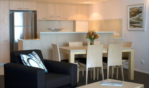 Ramada Hotel And Suites Ballina Byron - Dalby Accommodation 3