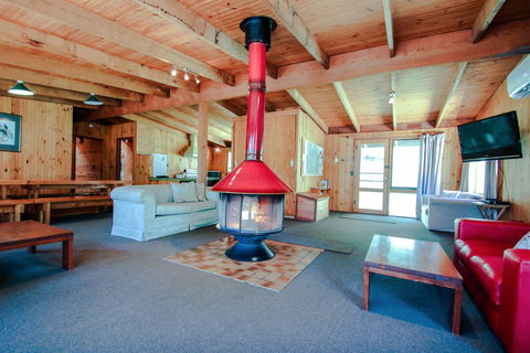 Sambar Lodge - Dalby Accommodation 6