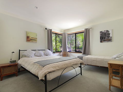 Sandshores - Dalby Accommodation 4