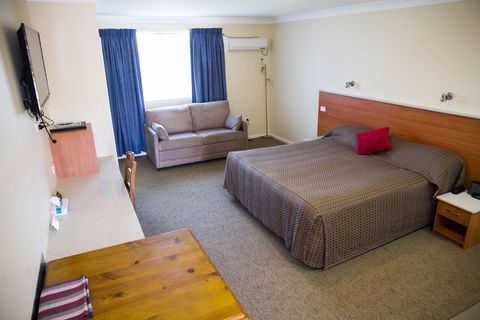 Scone Motor Inn And Apartments - Dalby Accommodation 1