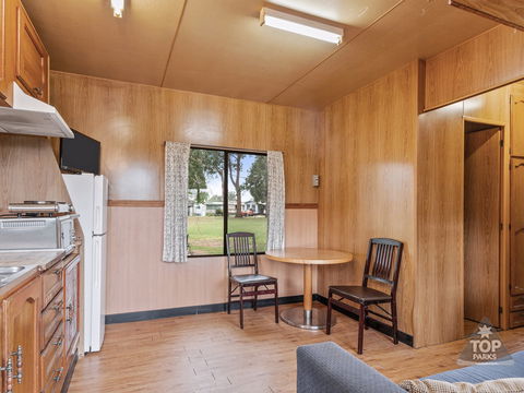 Shoalhaven Caravan Village - Dalby Accommodation 7