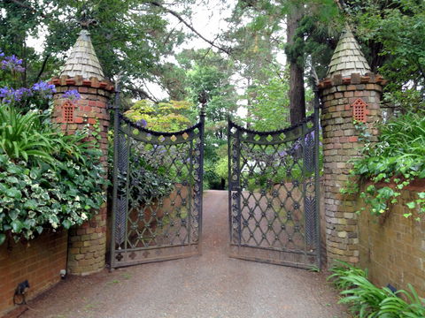 Southdown Stable: Bowral - Dalby Accommodation 1