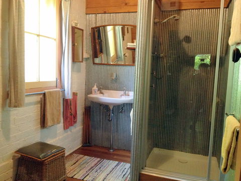 Southdown Stable: Bowral - Dalby Accommodation 3