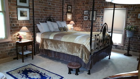 Southdown Stable: Bowral - Dalby Accommodation 5