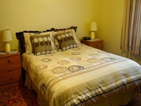 Squatters Cottage - Dalby Accommodation 6