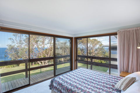 Stunning Clifftop - Dalby Accommodation 7