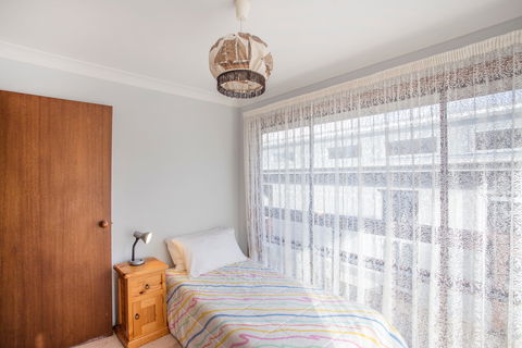 Stunning Clifftop - Dalby Accommodation 9