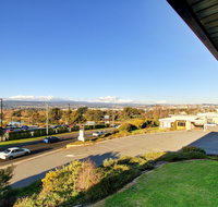 Tamar River Villas - Dalby Accommodation