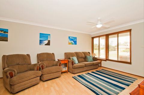 Tea Tree Cottage - Dalby Accommodation 3