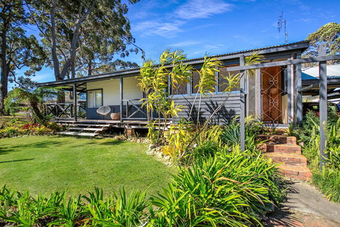 Te Kokoru At Huskisson Jervis Bay - Dalby Accommodation 1