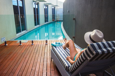 The Frames - Luxury Riverland Accommodation - Dalby Accommodation 1