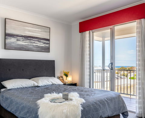 The Palais - Dalby Accommodation 5