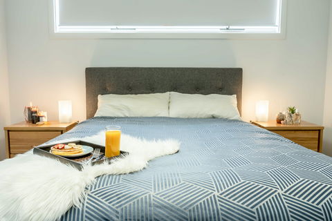 The Palais - Dalby Accommodation 6