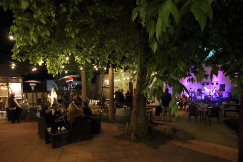 The Delatite Hotel - Dalby Accommodation 4