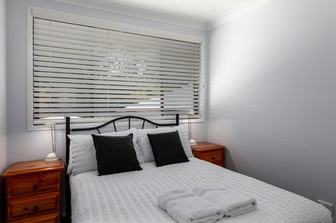 The Waterfront  Jervis Bay - Dalby Accommodation 3